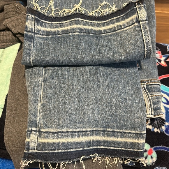 Judy Blue jeans - Picture 3 of 5